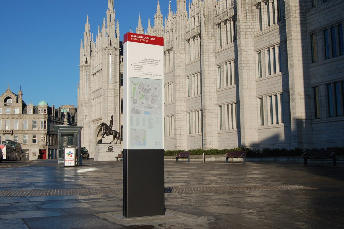 TrueformGroup's tweet image. Trueform’s Aberdeen totems transform city #wayfinding, 54 vibrant units improving navigation &amp;amp; enhancing the public realm across the city centre.
Delivered with @Aberdeenshire , combining premium materials with clear, durable design.
trueform-signage.com/aberdeen-case-…
#SignageSolutions