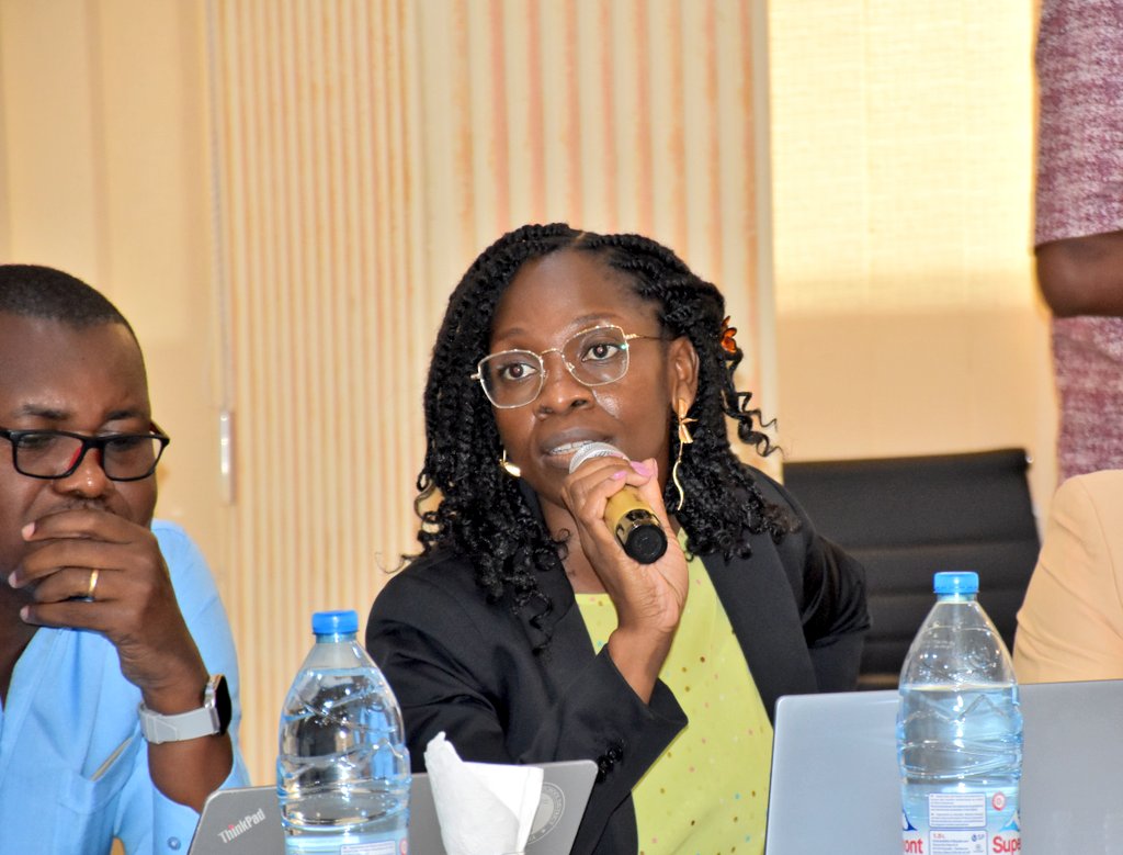 FAOCameroun's tweet image. 🤝 Cette rencontre de 3 jours vise à appuyer l’éradication de la #PPR🐐 et le contrôle durable des maladies animales transfrontalières 🦠 dans l’espace @CEEAC_ECCAS, en renforçant la surveillance, l’alerte précoce🚨 et la réponse rapide.

@FAOLivestock
@au_ibar
@EU_Partnerships