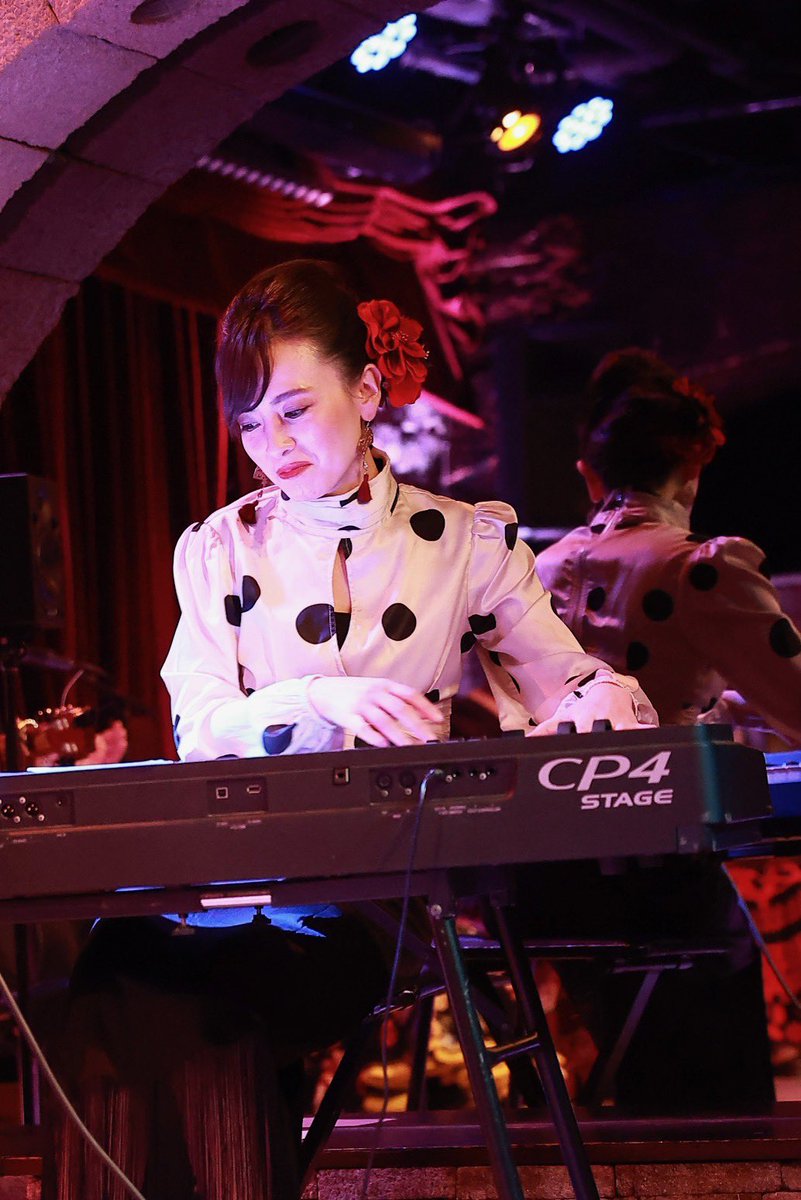 杏梨/𝑨𝒏𝒍𝒊.𝑷𝒇/Pianist&Composer tweet media