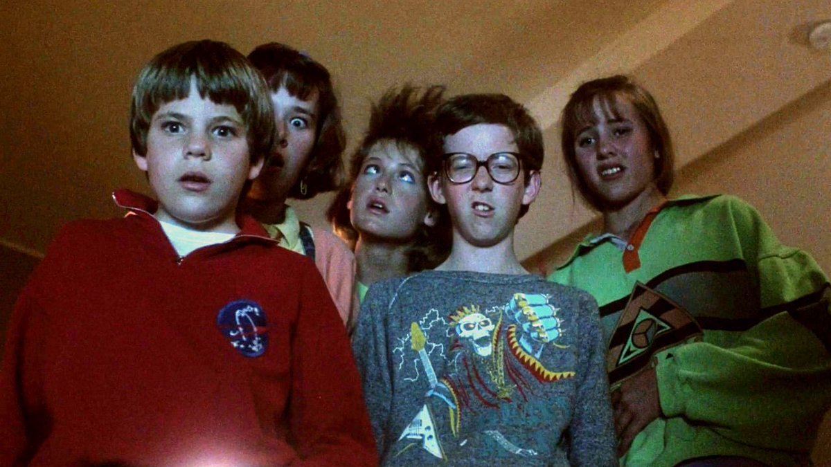 simplejamsYT's tweet image. #Horror365Challenge
#NowWatching

The Gate (1987)

Heavy-metal-devil music opens the door to demons during a slumber party.

@jalanj @jetsch71 @DanielHood4 @goregoregirl_ @ggsdungeon @SkinTrader2 @juniper2046