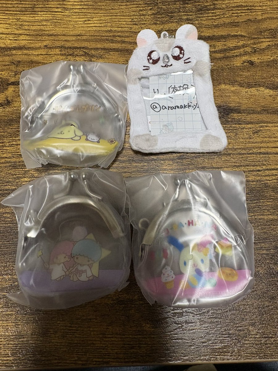 aramakkiy_'s tweet image. がまぐち キーホルダー 2  #C-pla シープラ 限定 サンリオ キャラクターズ ガチャ ガチャ  交換 譲渡

譲: ポムポムプリン ウサハナ リトルツインスターズ

求: ハンギョドン  定価➕送料

郵送または都内手渡し希望です。

検索からでもお気軽にお声掛けください！