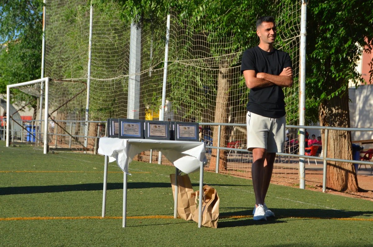 Para nosotros <a href="/davidcubillas/">David Cubillas</a> no es solo un gran jugador, es parte de nuestra historia. Aquí empezó a forjarse y dejó claro que tenía algo especial.

Ver hasta dónde ha llegado, es un orgullo enorme para todos los que formamos este club.

Gracias David. Te deseamos lo mejor ❤️⚽️