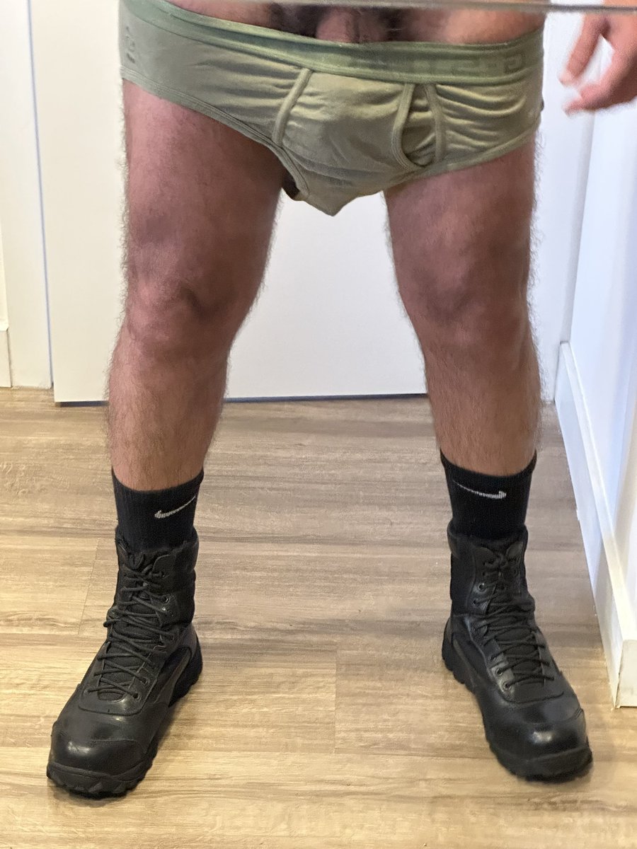 Maleman1977's tweet photo. https://t.co/oBvjSSPZhg

https://t.co/oBvjSSPZhg

#onlyfans #gay #scruff #growlr #grindr #cruising #daddyhunt #wapo #myboy #u4bear #manhunt https://t.co/7AAb24Hx13
