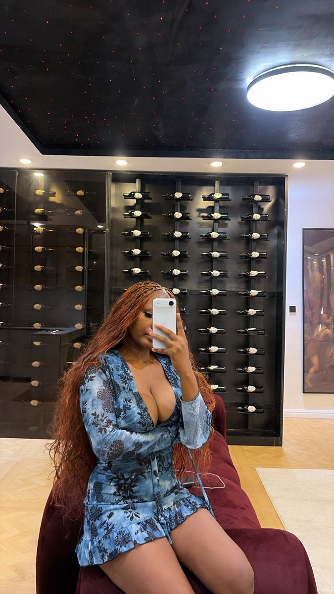 pammm😛 tweet media