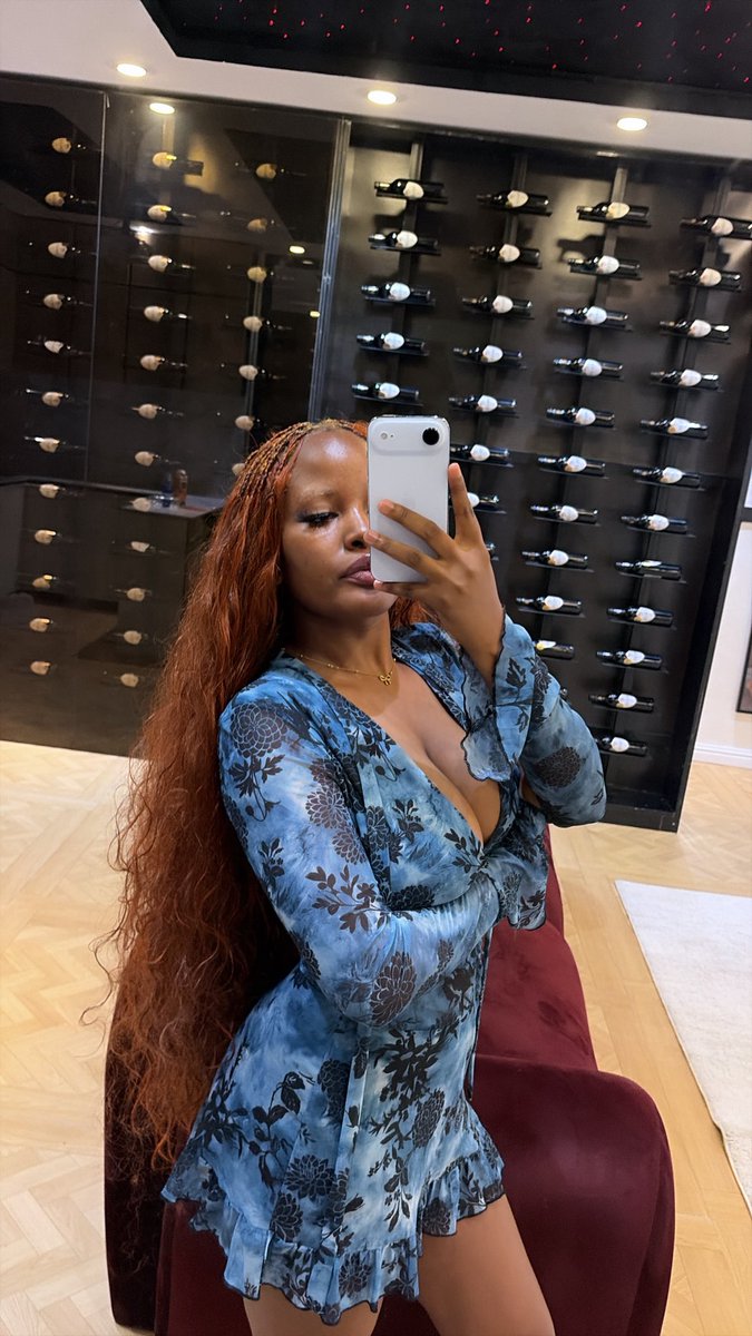 pammm😛 tweet media