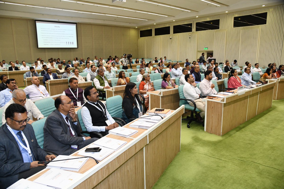 Chaired a breakout session on “Addressing Non-Communicable Diseases (NCDs) in India: From Prevention to Care” organised during #CivilServicesDay, 2026 celebrations today. 
The discussion highlighted the urgent need for strengthening prevention through awareness and lifestyle