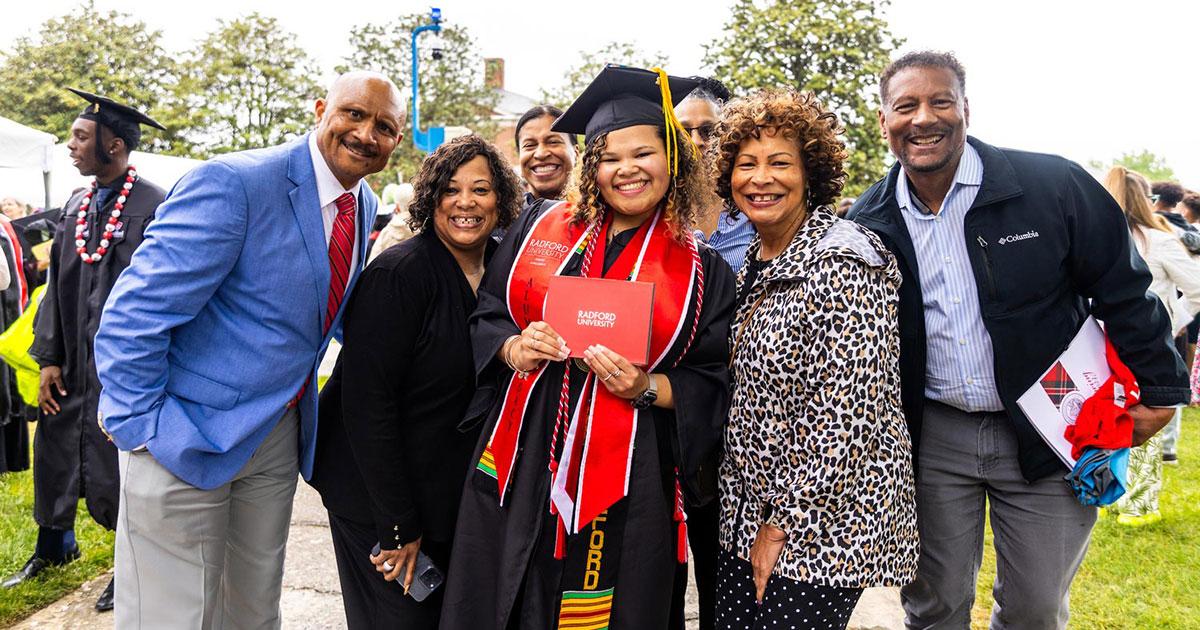 RUCRoanoke's tweet photo. Radford University’s Spring Commencement is only about two weeks away! Be sure to hop over to the Spring Commencement hub for all the information you need as we celebrate out newest grads! https://t.co/eGsf0jdm7O https://t.co/L3s4wHHfqO