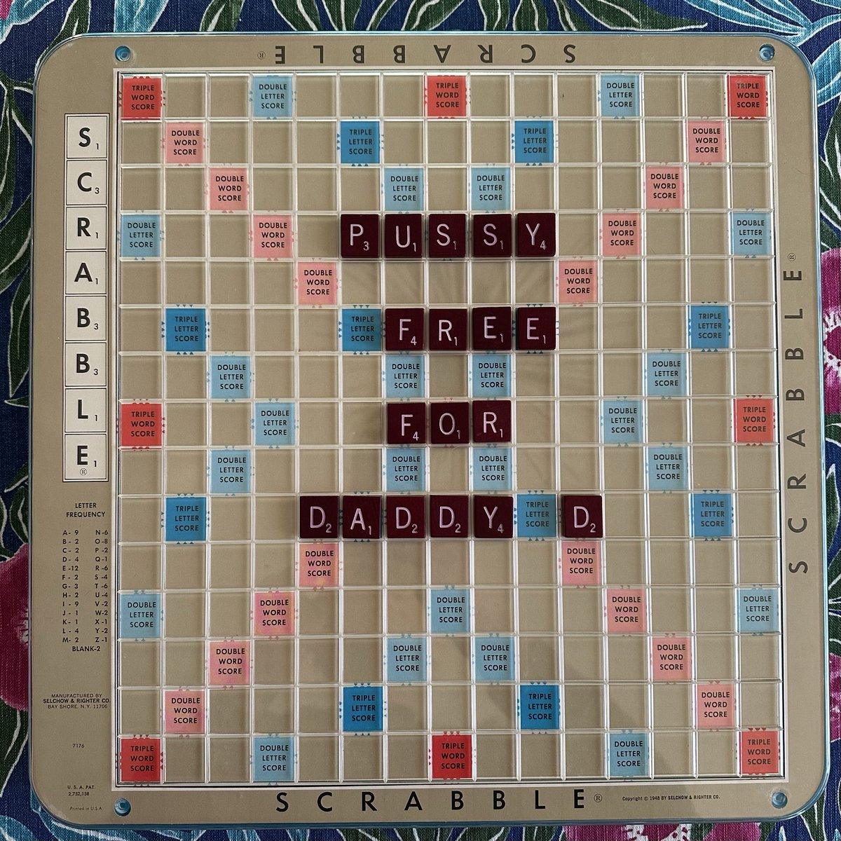 TheHotdogDomme's tweet photo. I love my 70s Scrabble with self care Susan. (She’s not lazy, she’s just tired. Give her a damn break) https://t.co/AhuwgvwCHc