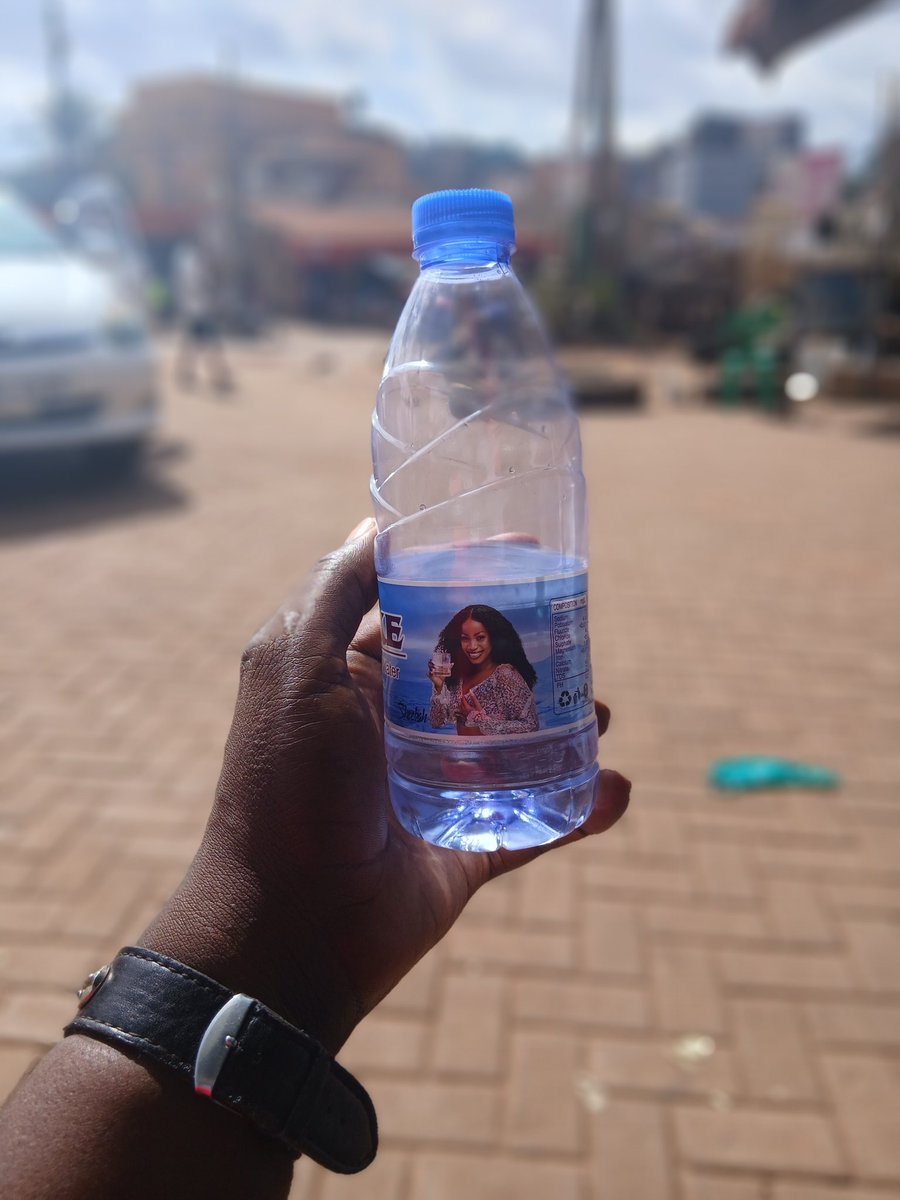 KennethpKaunda's tweet photo. Just a drop of Westlake to condense the Kasana @Ksheebah1 https://t.co/yUEUkuEtSq