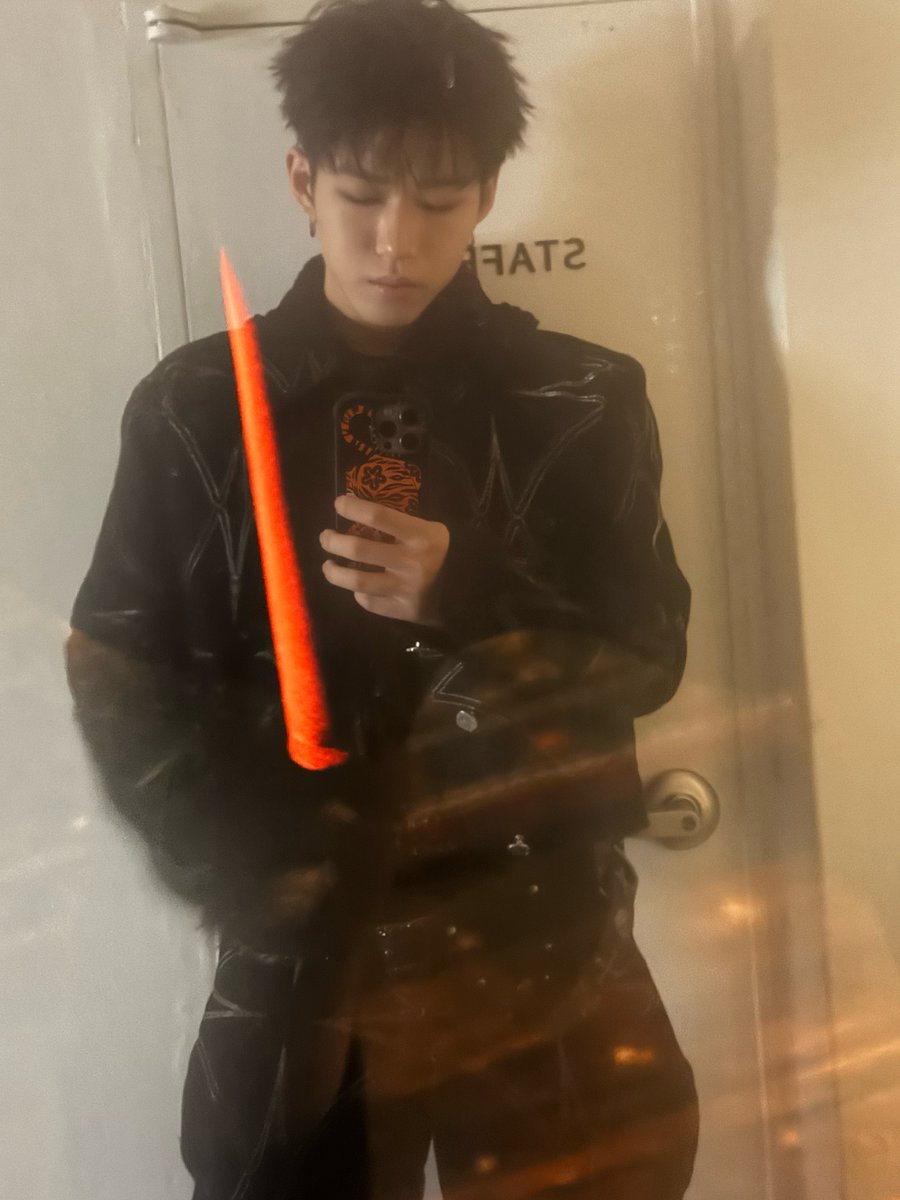 🔥🖤🔥

#DEY #데이