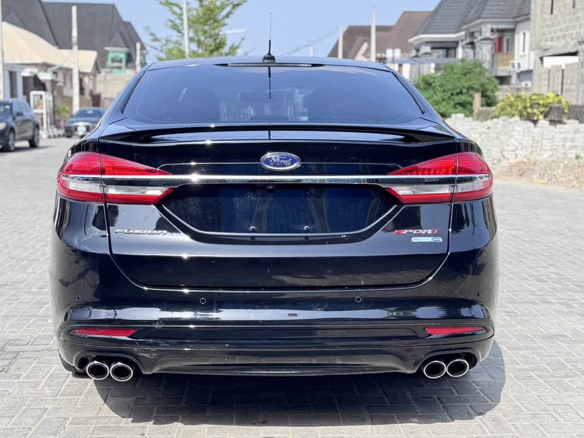Ford fusion 2017 sports AWD 
Price: N16m

Refer and earn as much as N300k 

*Apple car play 
*V6 twin turbo 
*touch screen display
*button gear 
*manual gear adjuster 
*leather and fabric seat 
*sunroof 
*ambient light