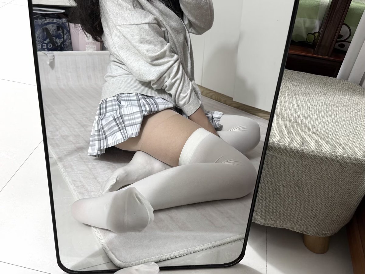 两眼一挣就是干 tweet media