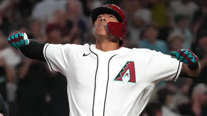 DbacksStatsInfo's tweet photo. #Dbacks INF Jose Fernandez
NL Rookie Ranks--

H: 18 (t-3rd)
XBH: 4 (t-5th)
HR: 2 (t-5th)
RBI: 9 (6th)
AVG: .300 (2nd; min. 30 AB)
SLG: .433 (3rd; min. 30 AB)
OPS: .730 (4th; min. 30 AB)
TB: 26 (t-5th)
BABIP (AVG on Balls In Play): .372 (2nd)
Sprint speed: 29.6 (8th in MLB) https://t.co/HEbWfbwgfd