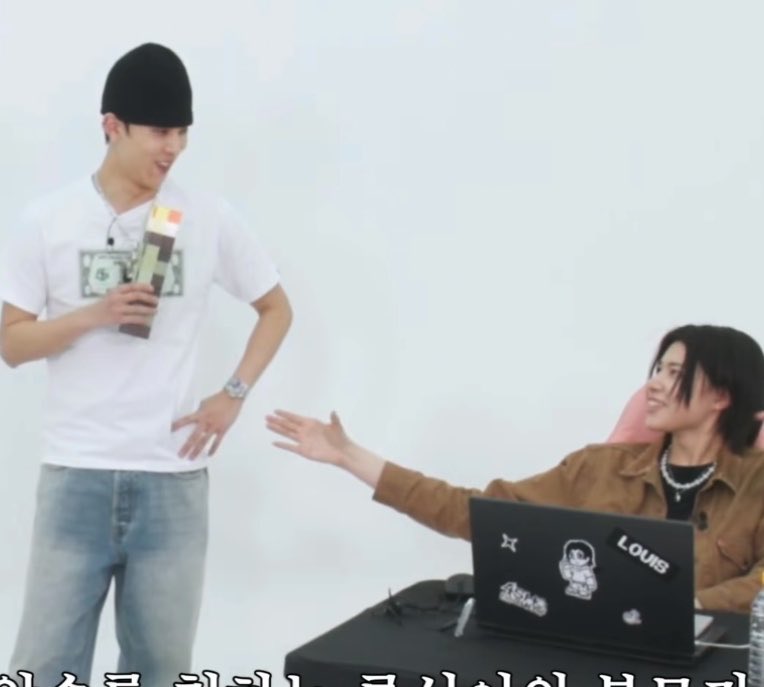 nini - MIXTAPE2ISCOMING tweet media