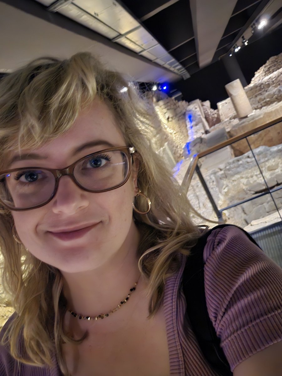 hanging out in the garum factory