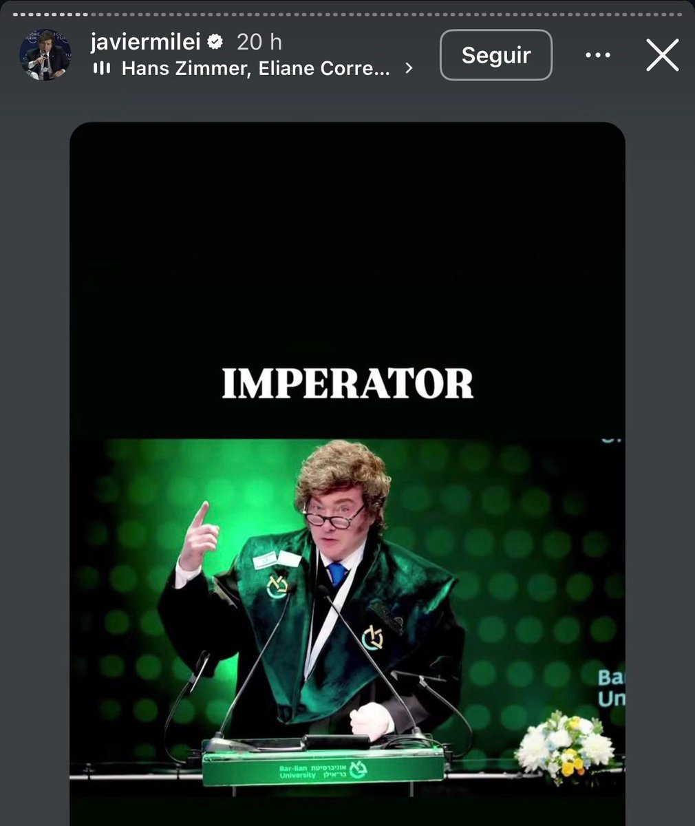 Y ahora imaginemos por un instante si CFK publicaba una historia donde se hacía llamar EMPERATRIZ. Destituida en segundos.