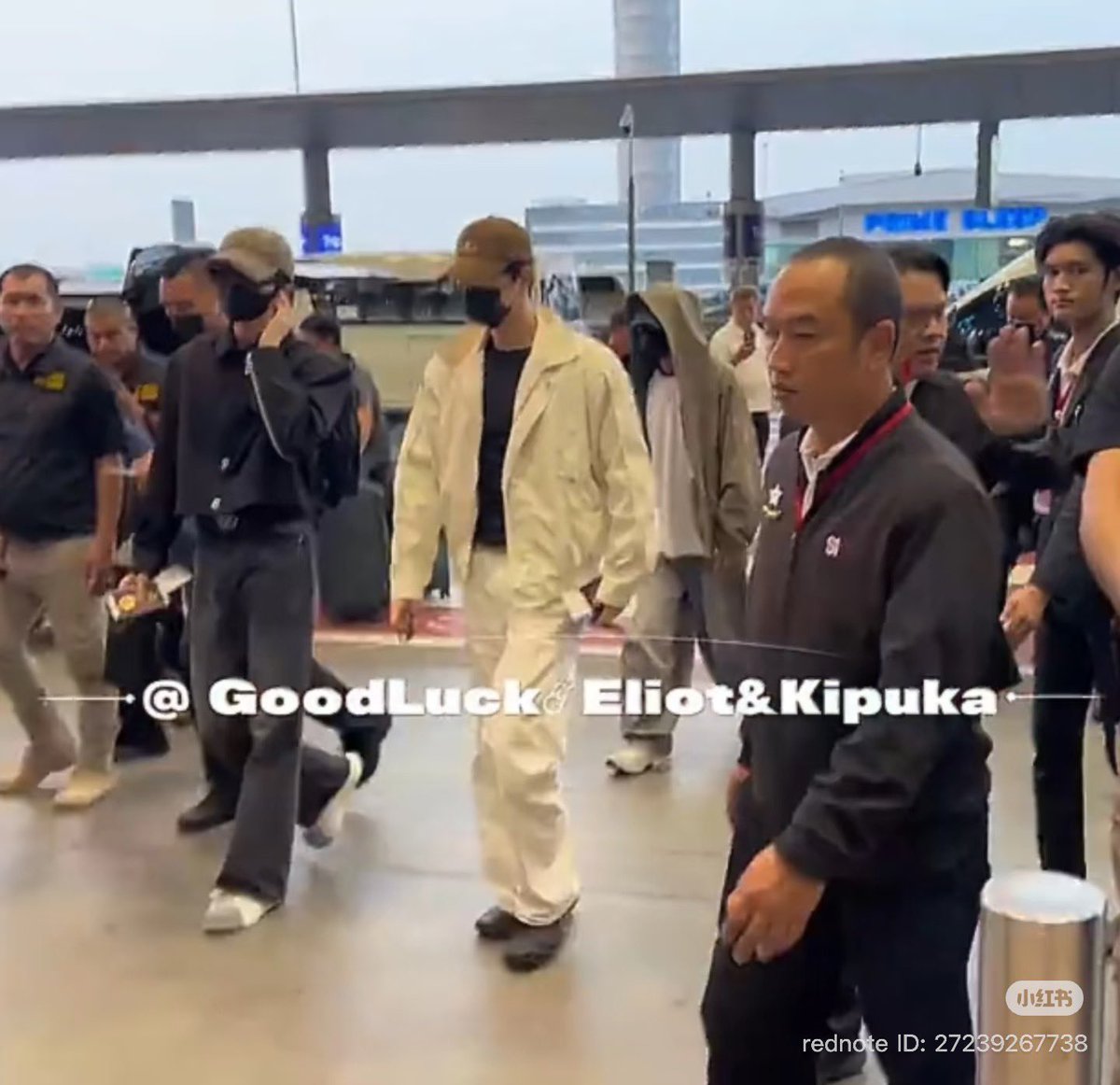 Monkycin's tweet image. ผช.กลับจีนแล้วหรอ ชะโงกทัวร์มาก จีน-ไทย หรือกรุงเทพ-พัทยาน้อออออ