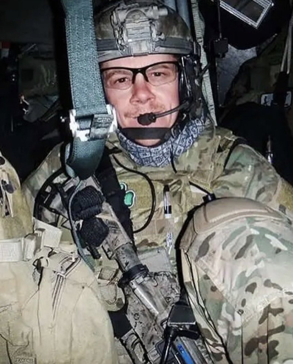 op_hawkeye's tweet photo. 4.21.2020 ~ Master Sergeant Christopher Rush πΊπΈ
#OpHawkeyeRemembers #ChrisRush #AFSOC #SpecialTactics #BronzeStar #PupleHeart #CCT #combatcontroller #FirstThere #22TooMany #Mission22 #supportourSOFcommunity #Operation_Hawkeye
π https://t.co/a7Zi2UXKtC
π https://t.co/ocNLs94pQa
