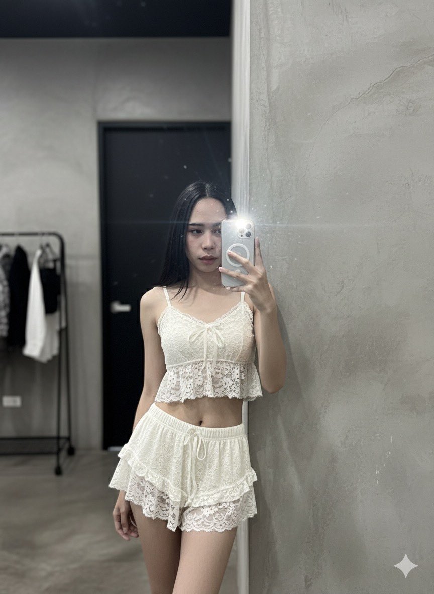 ploi69_ploi's tweet photo. ว่างๆๆ หาค่าขนมดีกว่า🍰🎂💸
#ระยอง #สายล่าง #ในเมืองระยอง https://t.co/L3yZgaYY71