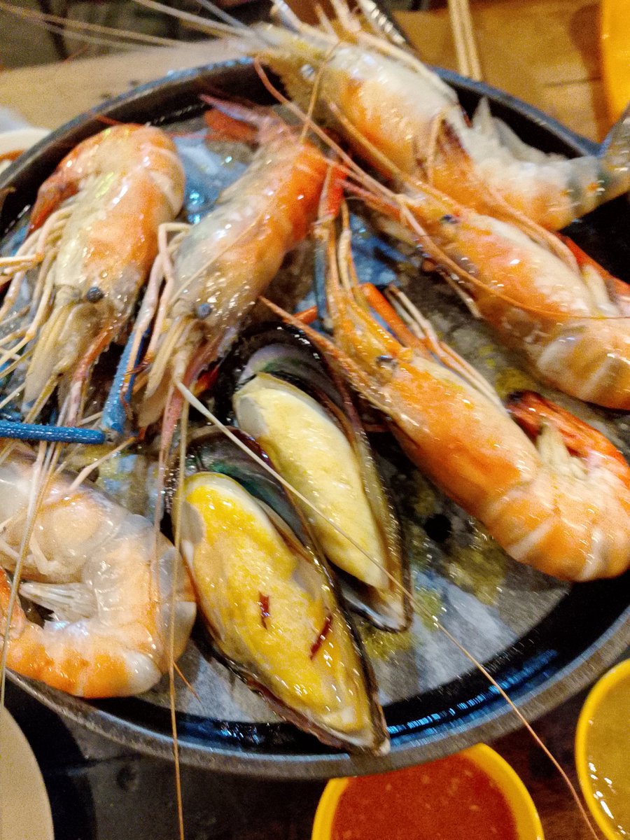 มะมี๊ตาต้า🖤🤍 tweet media