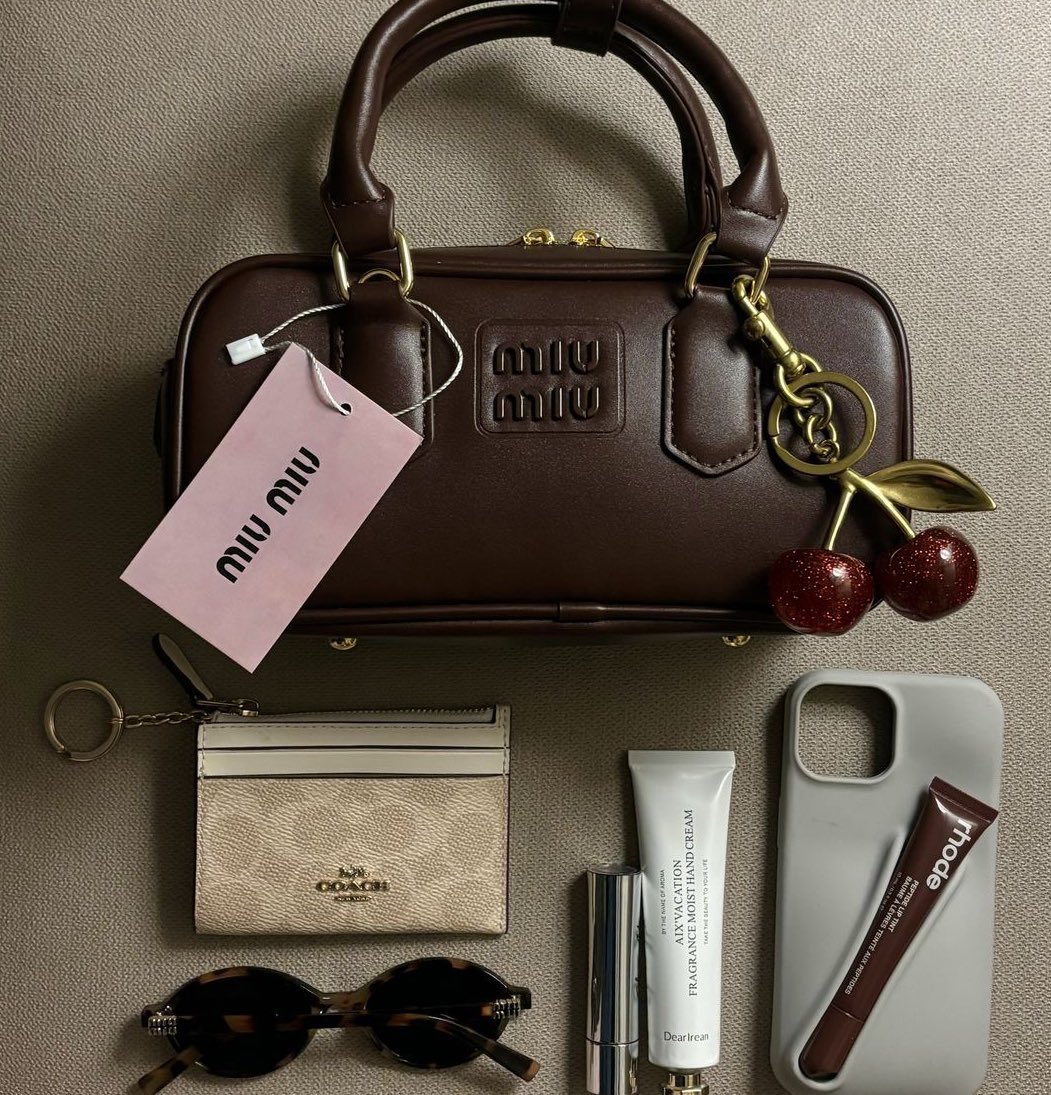 aesthetic things tweet media