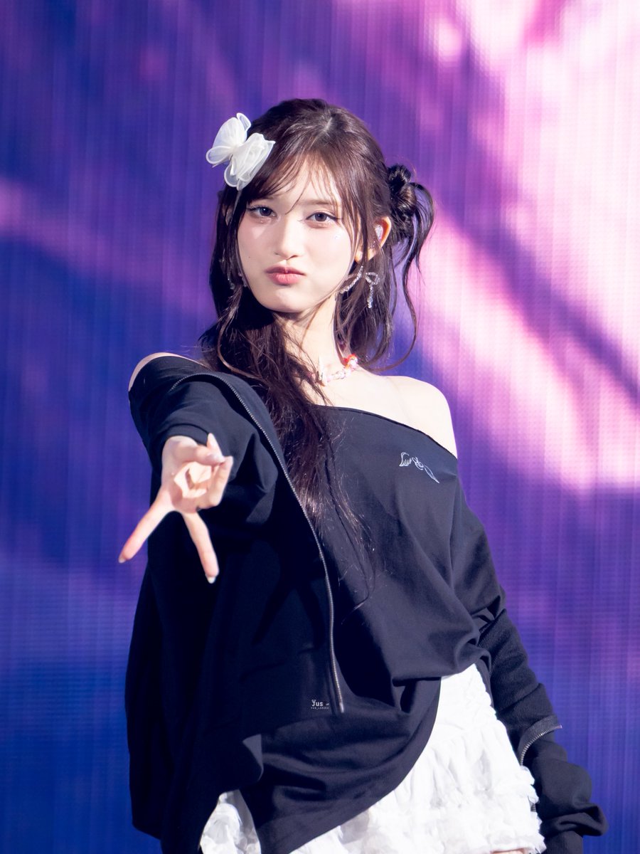 とまと tweet media