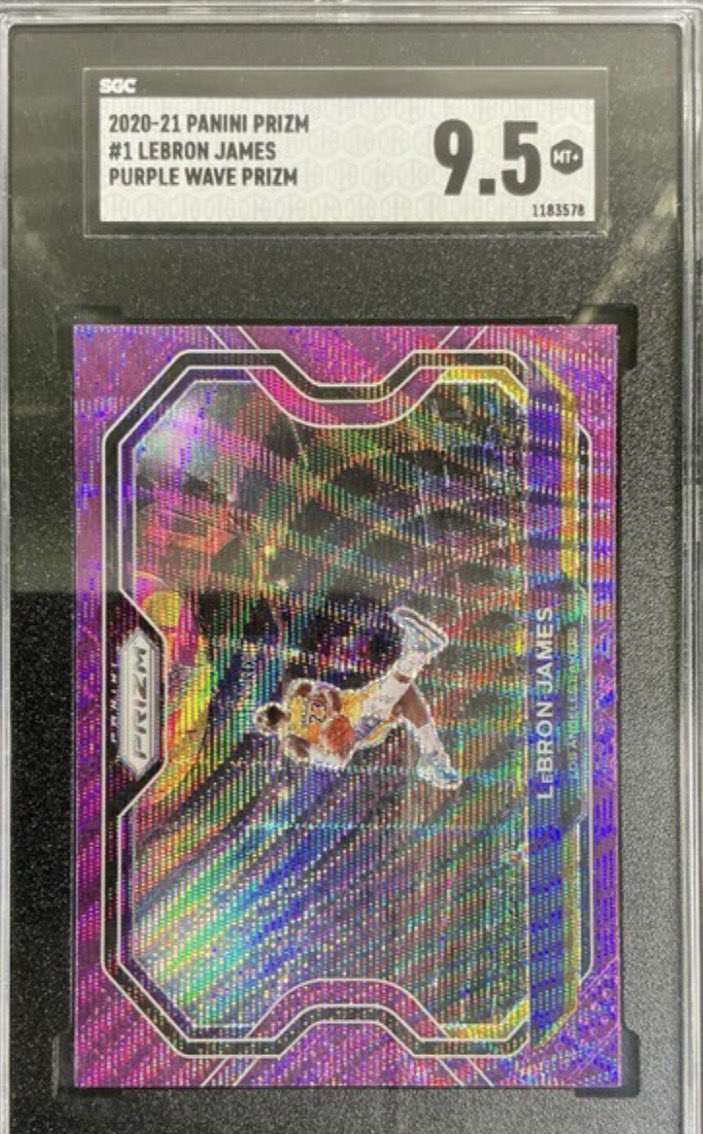 TaterTots2023's tweet image. #hobbyfam Which card would you prefer? 
MJ gold Medallion or Kobe Refractor and LeBron purple wave? 

Team Jordan or Mamba?

@CardPurchaser