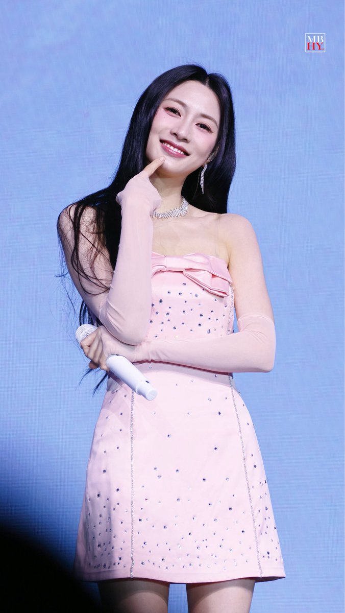 Mostbeautifulhayoung tweet media