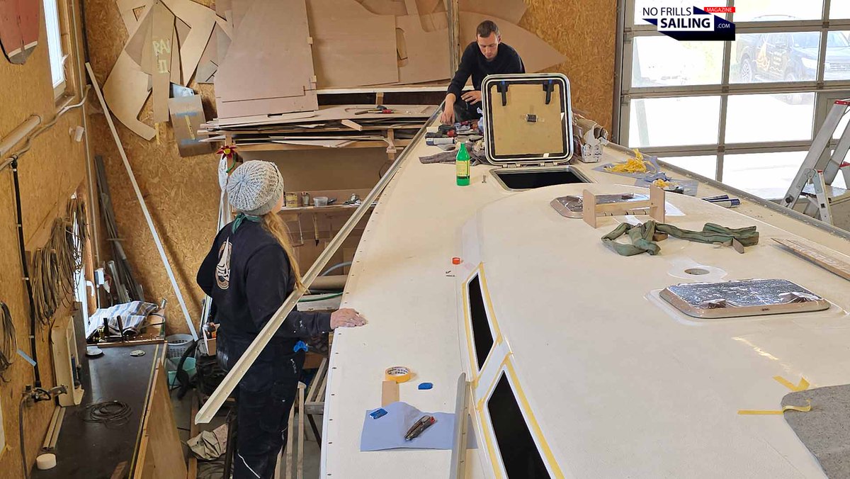 NO FRILLS SAILING tweet media
