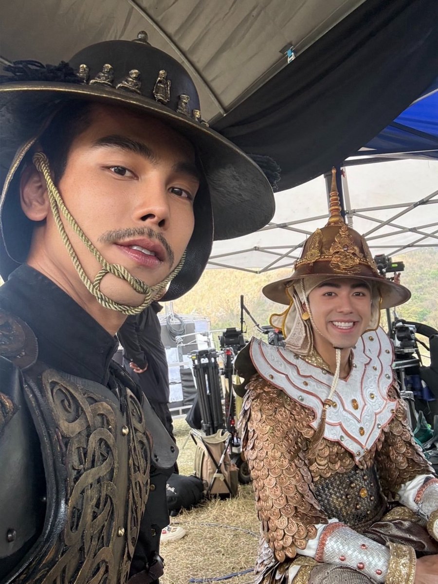 ⭒東風🐰ᰔ🦊 tweet media