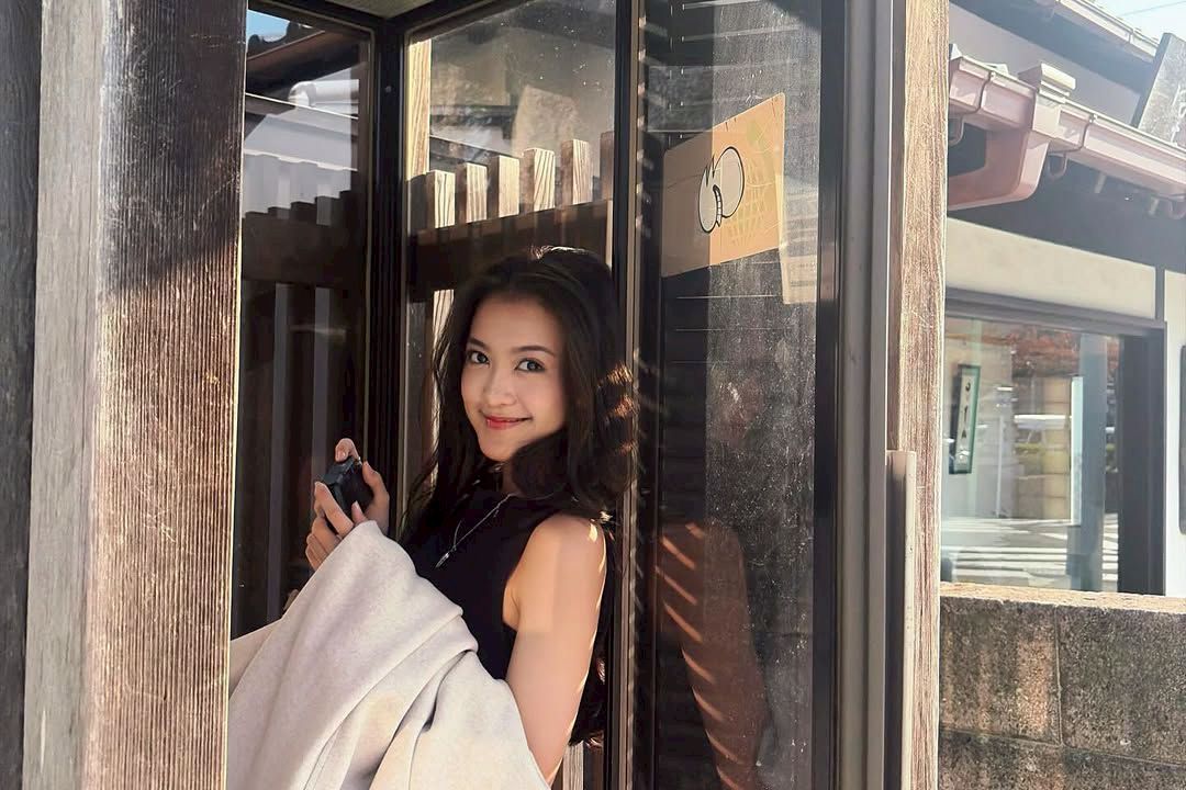 DEGREES 🐛 tweet media