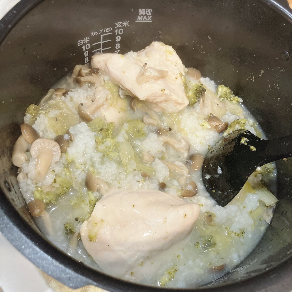 きもも tweet media