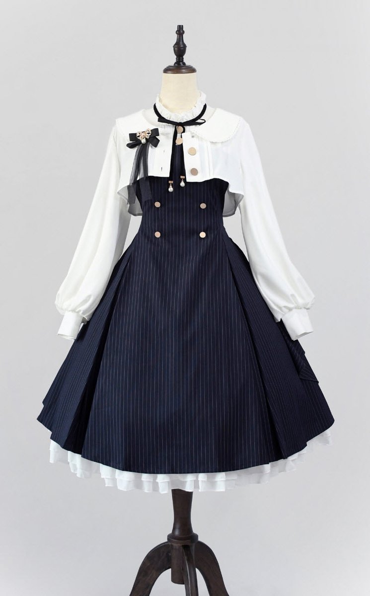 LolitaWardrobe tweet media