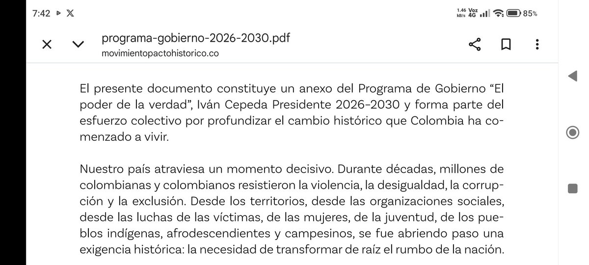 Ronald1278's tweet photo. @luzpastrana La estrategia de campaña de @IvanCepedaCast es muy particular y anda rompiendo esquemas. Privilegia el diálogo constructivo que un vulgar debate. Construye un ideario para la reflexión nacional en vez de un programa escueto de lugares comunes que toma por tonto al ciudadano. https://t.co/TcGL84m8sO