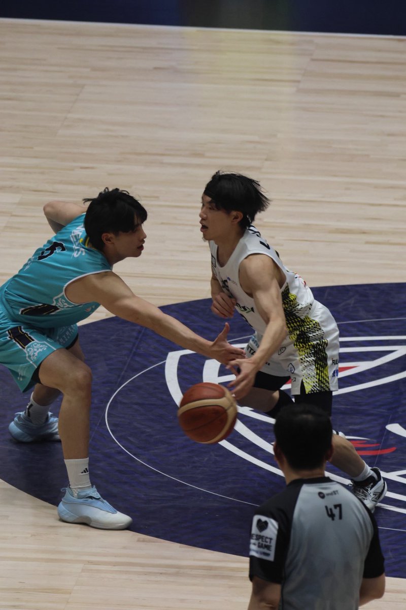 SHU_CORSAIRS's tweet photo. WEINSユニの楽人さん、ディフェンス良かったー!✨
#bcorsairs
#bcor
#ビーコル
#新井楽人さん https://t.co/RtswMC3XMu