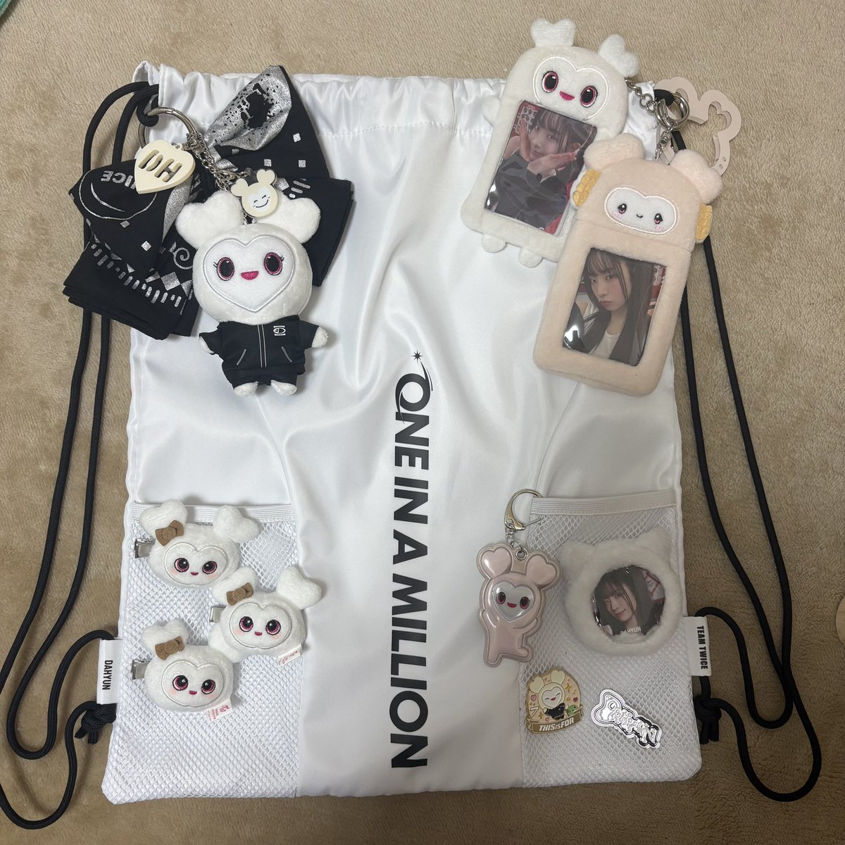 しずく tweet media