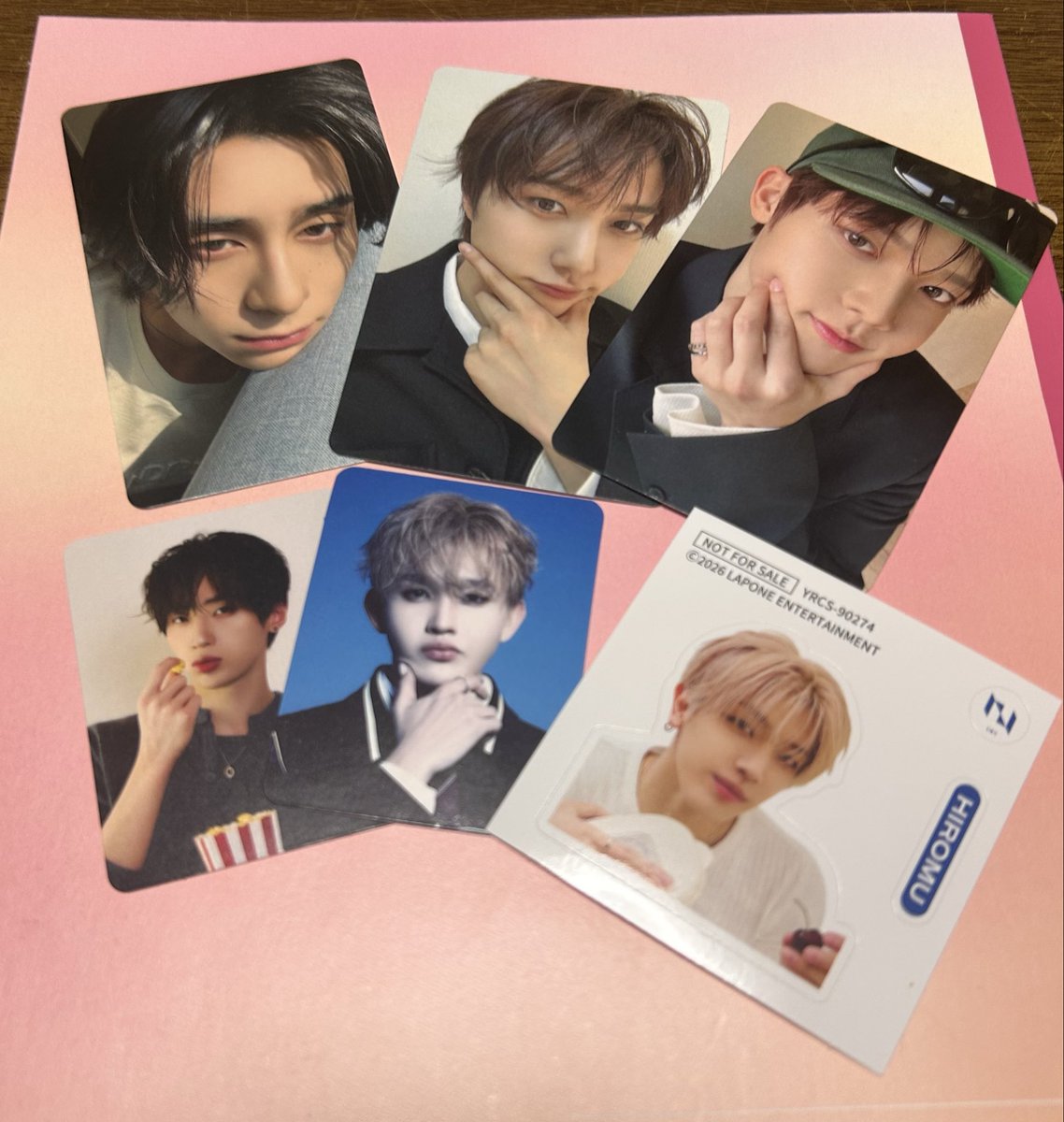 みーむむ tweet media