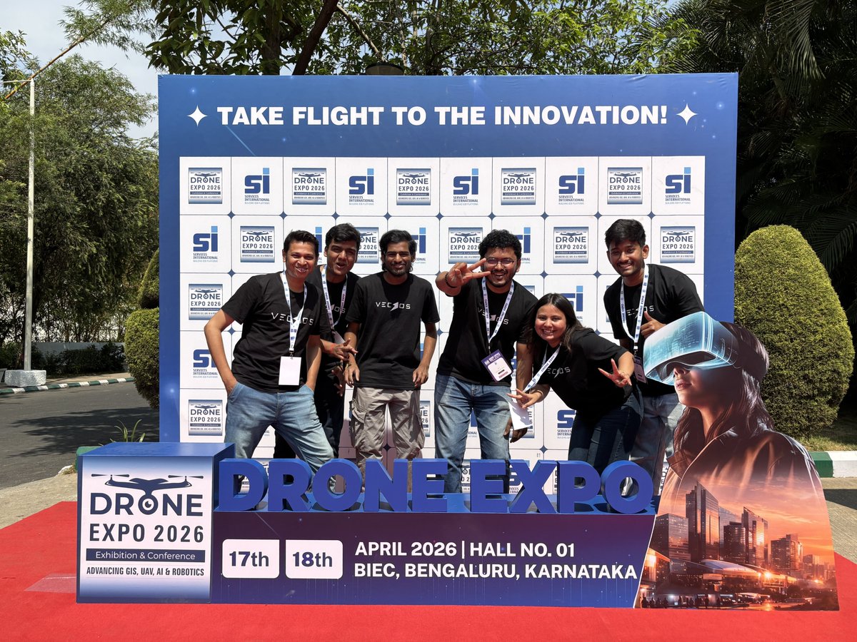 VecrosTech's tweet image. Drone Expo 2026 ✅
Bengaluru showed up. So did we. ⚡

 #DroneExpo #Drones #UAV #MadeInIndia #StartupIndia