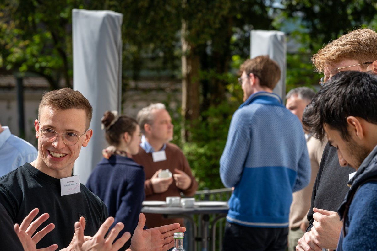 toniwuest's tweet photo. Last week, we hosted the Rhine-Main Universities AI &amp; Creativity Symposium in Darmstadt, and the atmosphere was fantastic! 🧠💻

We gathered researchers from many disciplines to explore the big question: What does it truly mean to be creative, for both humans and machines? https://t.co/3G12vvHE42