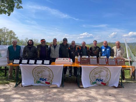 tuttoggi's tweet image. Cinofilia, i risultati dei trofei Federcaccia su lepre e cinghiale | Immagini ow.ly/2tJg106xvzt

#tuttoggi #CacciaUmbria #Gallery #UmbriaItaliaMondo