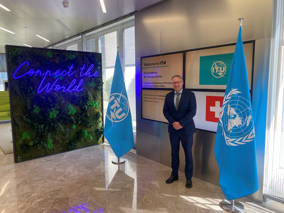 swiss_un's tweet image. Together with @ITU, 🇨🇭 co-hosted a Member State consultation with the co-chairs of the upcoming Global #AI Governance Dialogue in Geneva w @EgriseldaL &amp;amp; @EstoniaUN: strong focus on keeping it practical, interactive, &amp;amp; connected to existing efforts including #AI4Good.