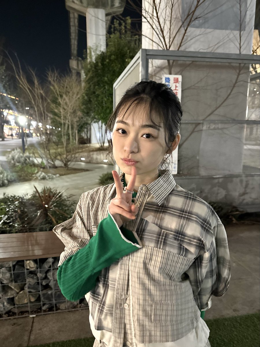 月島 琉衣 tweet media