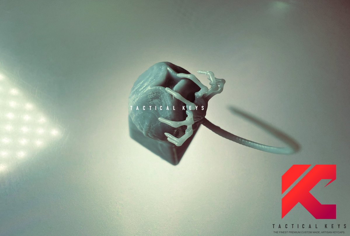 TacticalKeys's tweet image. Custom Alien Xenomorph keycap (MX Stem/MX compatible) before painting.

Was able to retain incredible detail and texture on the cap/egg.

Egg &amp;amp; cap design by Tacticalkeys (xenomorph supplemented)

#alien #aliens #ufo #xenomorph #AlienEarth #custom #customkeycap #customkeyboard