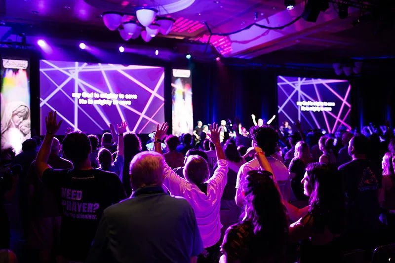 Life Teen tweet media