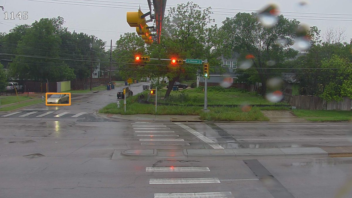 CybercabSpotter's tweet image. RIVERSIDE DR · maps.google.com/?q=30.222618,-…

#cybercab #tesla #robotaxi