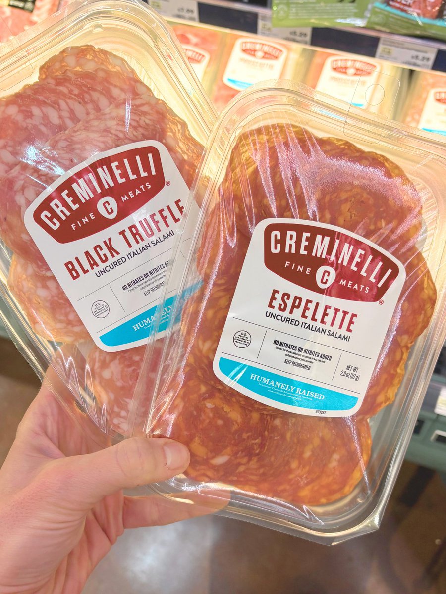 natprovisioner's tweet image. Creminelli Fine Meats is expanding its 2-ounce sliced salami line, offering globally inspired flavors in a grab-and-go, ready-to-eat format.

Read more: brnw.ch/21x1Nd5

#Retail #NewProduct #Salami #Charcuterie #FlavorTrends
Photos: Creminelli Fine Meats