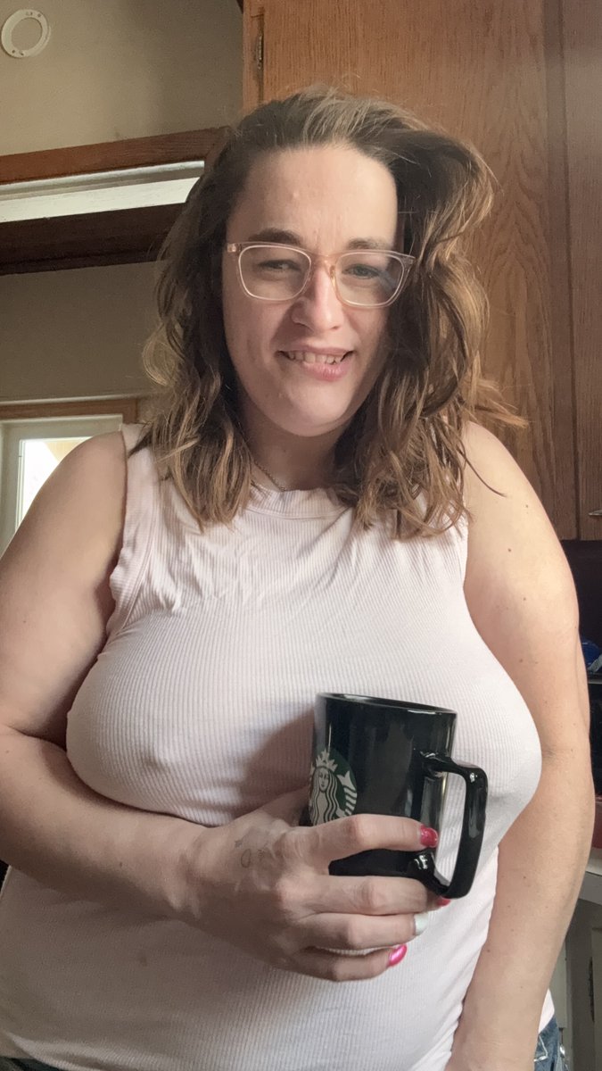 AmeliaRaeWildflower tweet media