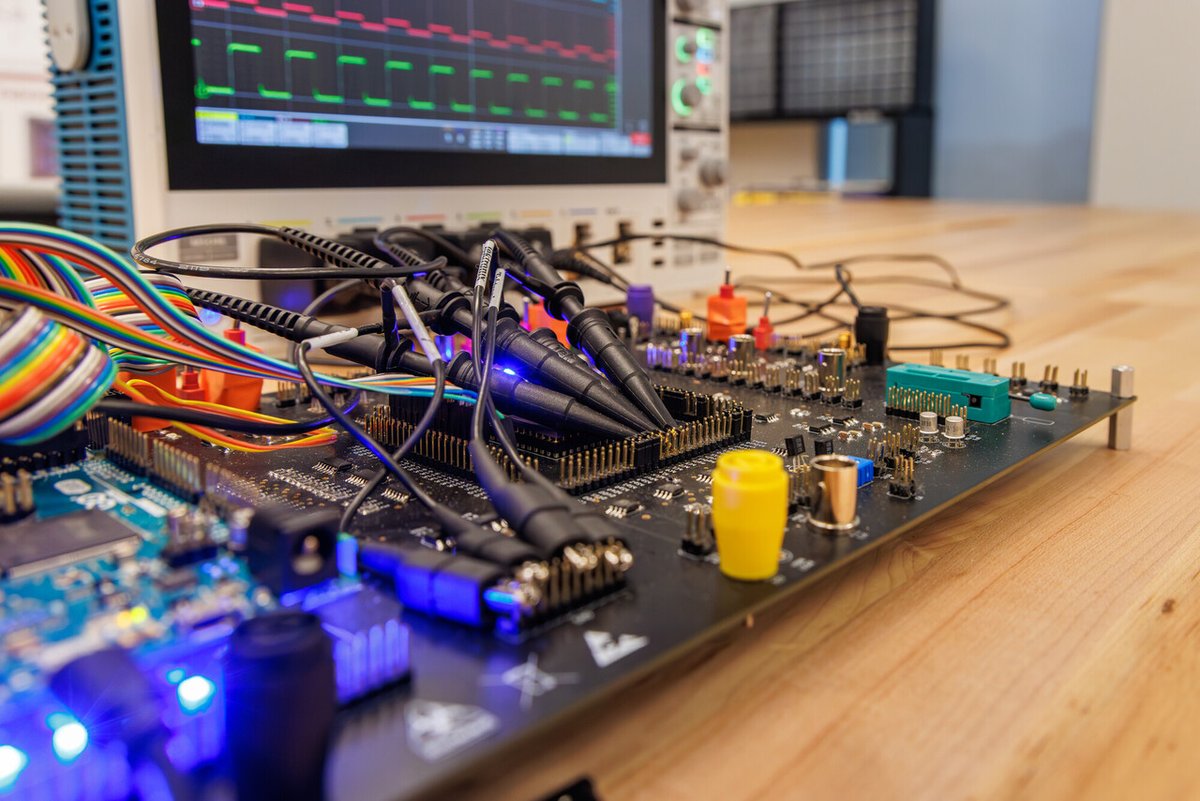 Virginia Tech tweet media