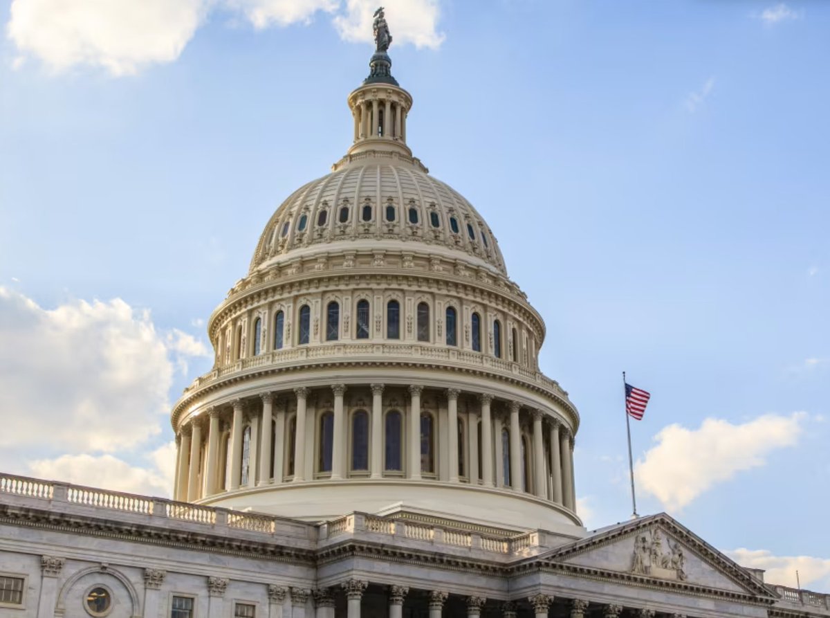 PolarisNatSec's tweet photo. 🚨 THREAD: The Pentagon's acquisition system has long needed an overhaul, but the consequences of inaction are now impossible to ignore.

Marginal tweaks won't meet the demands of modern war.

Our report lays out how Congress can usher a golden era for defense acquisition. 🧵⬇️ https://t.co/Wadxw2oPoQ