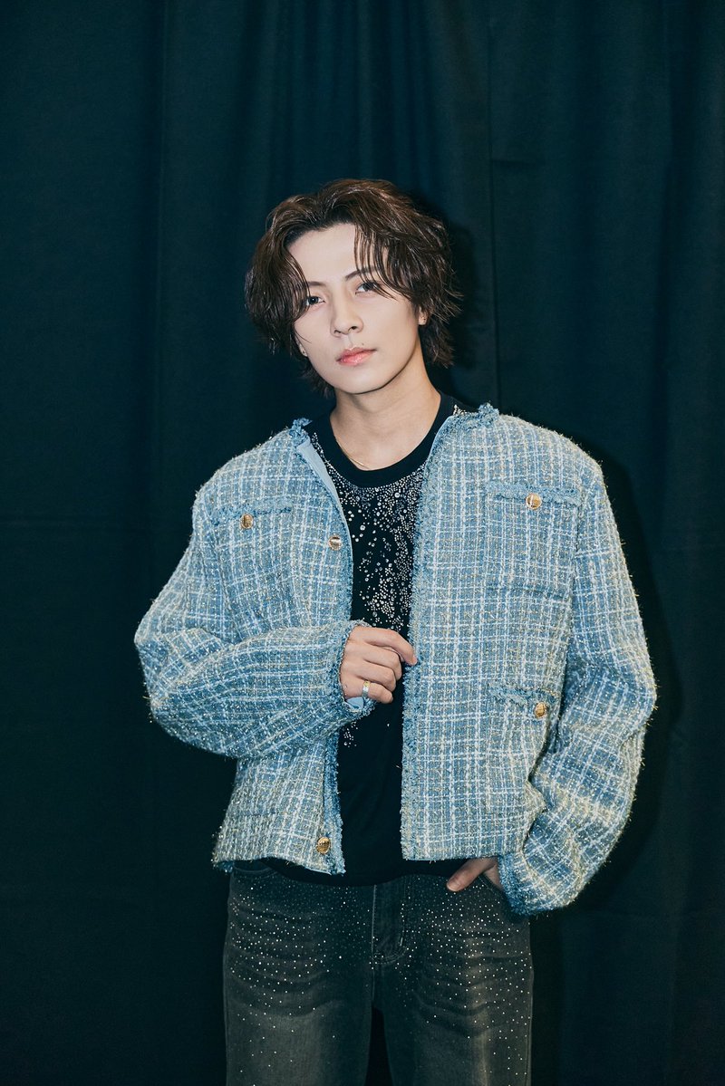 LIL LEAGUE tweet media